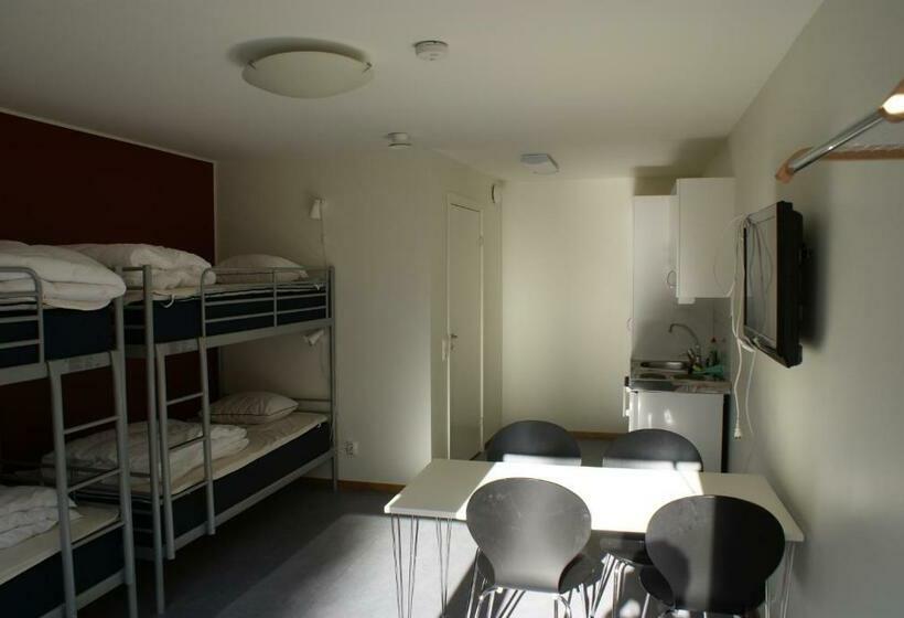 4인용 스탠다드 룸, Piteå Golfhotell