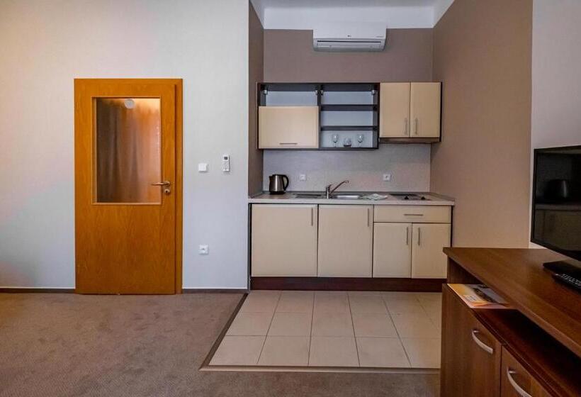 Студия Стандарт, Relax Hotel Stork