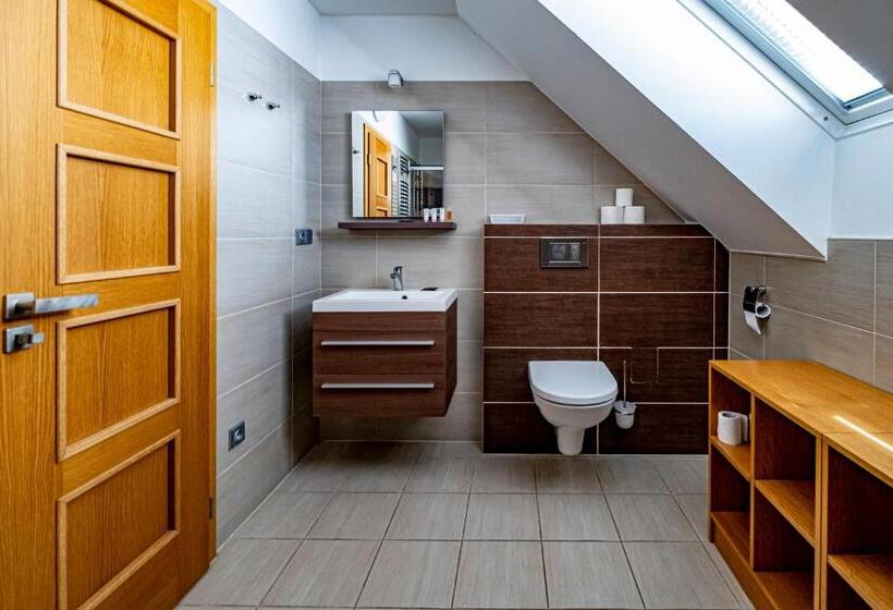 Апартаменты Дюплекс 1 Спальня, Relax Hotel Stork