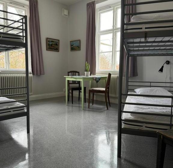 经济四人间 - 带共用浴室, Stf Landskrona Hostel