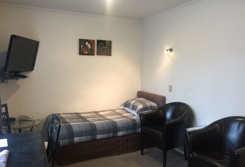 1 베드룸 패밀리 아파트, Coachman Motel