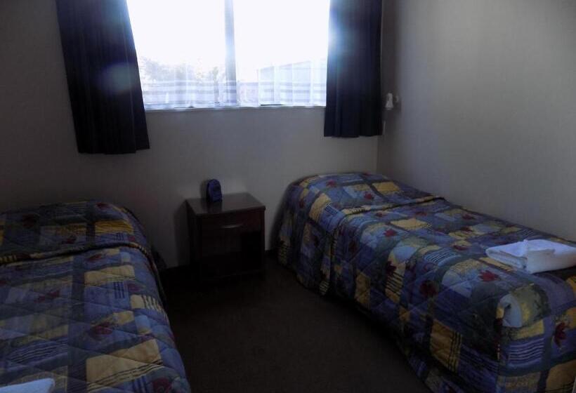 آپارتمان 1 خوابه, Garden City Motel