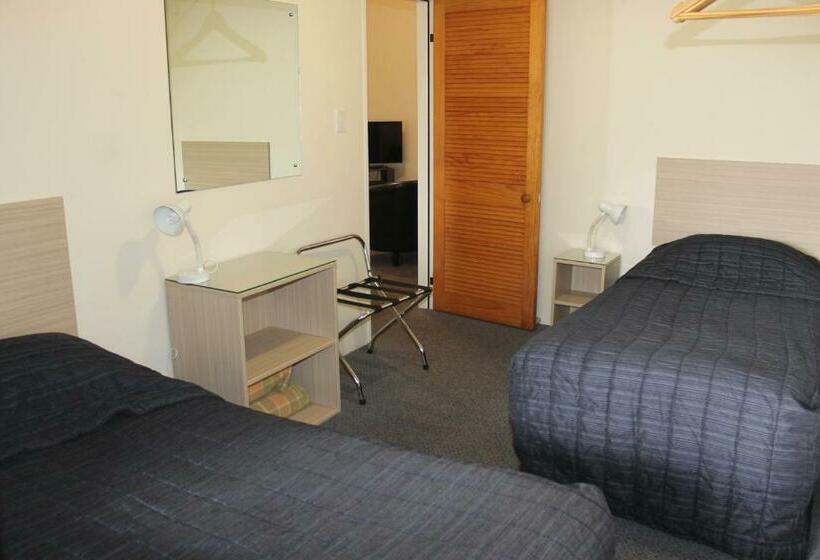 آپارتمان 2 خوابه, Captains Quarters Motor Inn