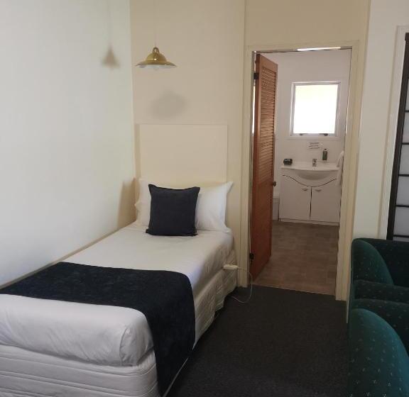 آپارتمان 2 خوابه, Captains Quarters Motor Inn