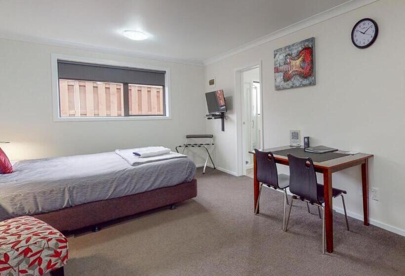 이그제큐티브 스튜디오, Matariki Motor Lodge