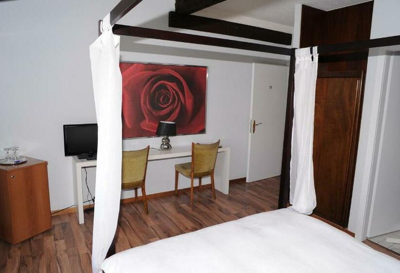 חדר סטנדרט, Schiff Am See