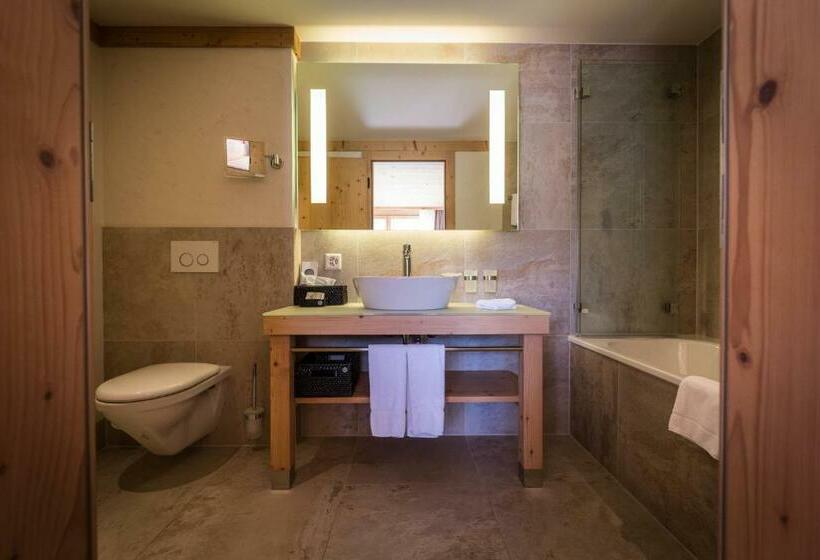 Quarto Familiar, Spitzhorn Superieur