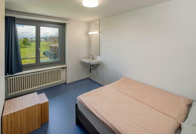 バス共有のスタンダードルーム, Rapperswil Jona Youth Hostel