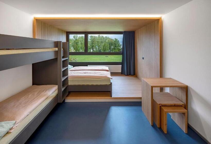 اتاق خانوادگی, Rapperswil Jona Youth Hostel