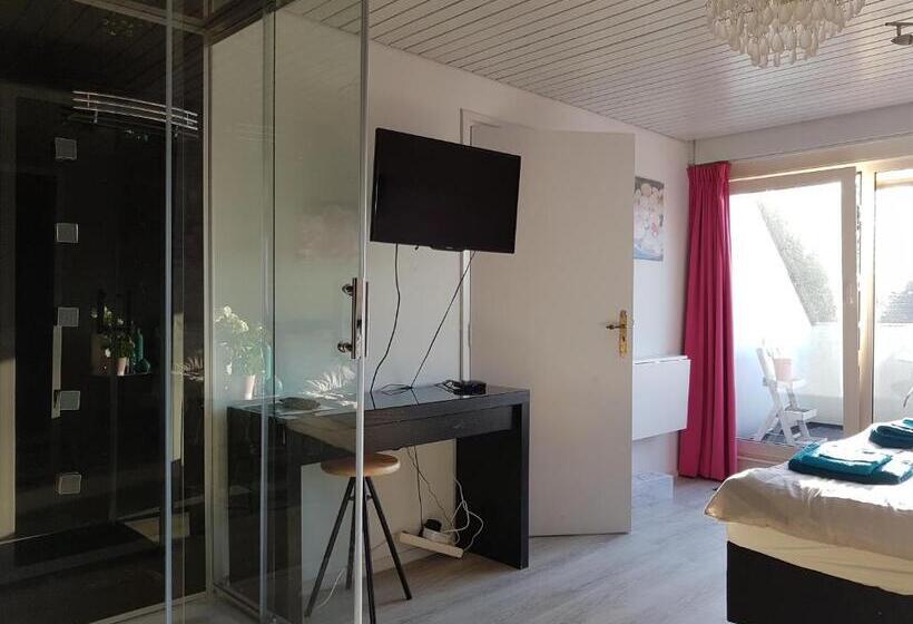Camera Deluxe con Balcone, B&b Acacia