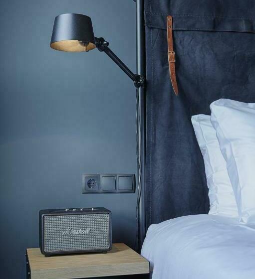 اتاق راحتی, The Duke Boutique