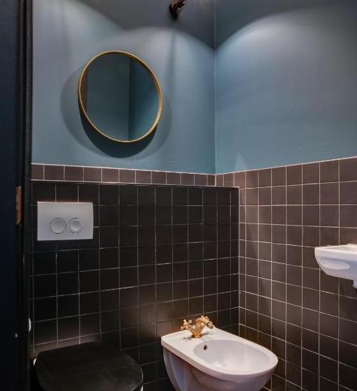 Deluxe Suite King Bed, The Duke Boutique