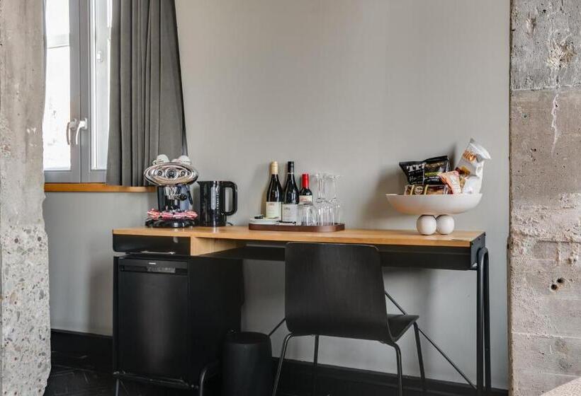 Deluxe Suite King Bed, The Duke Boutique