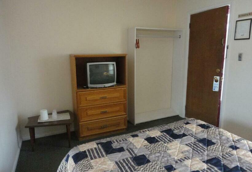 Номер Стандарт, Hipwell's Motel