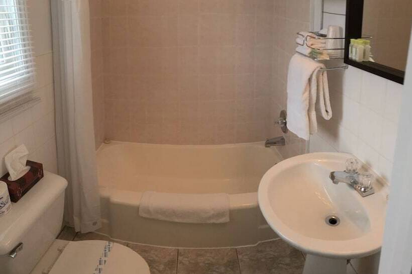 Номер Стандарт 2 Двуспальные Кровати, Motel Sainte Flavie