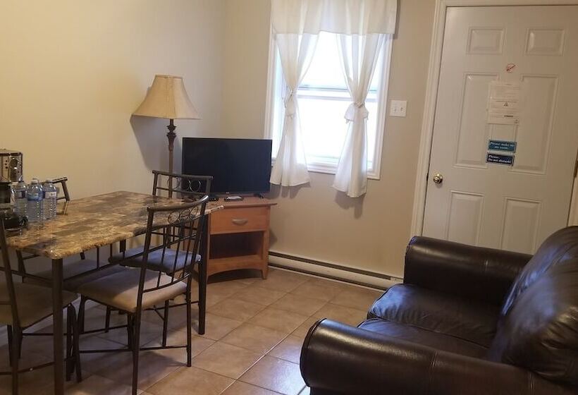 ２ベッドルームデラックスアパートメント, Rothesay Motel