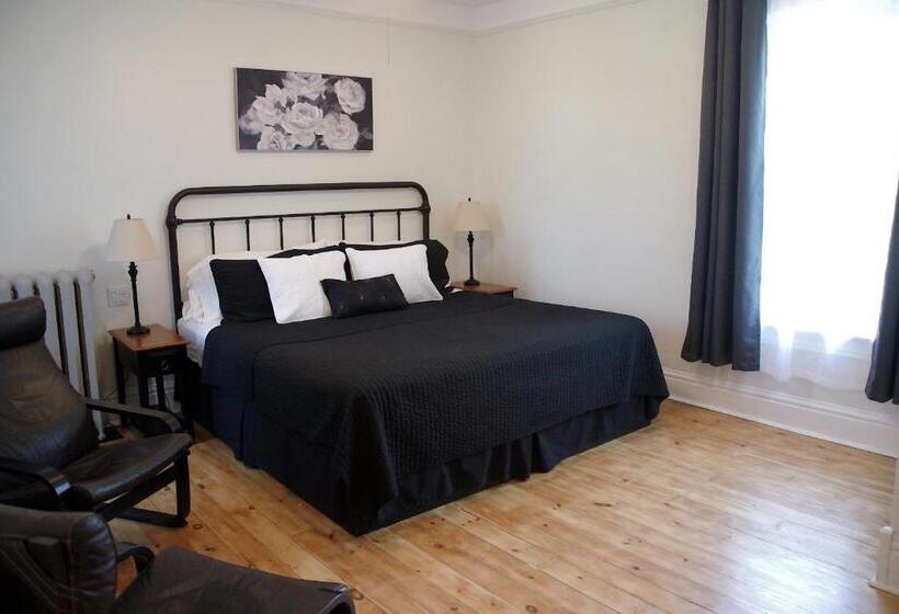 Люкс Кровать Кинг, Colborne Bed And Breakfast