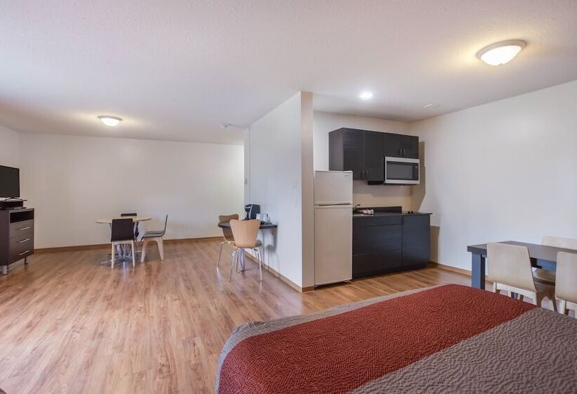 ２ダブルベッドのスタンダードルーム, Motel Bo Camrose, Ab