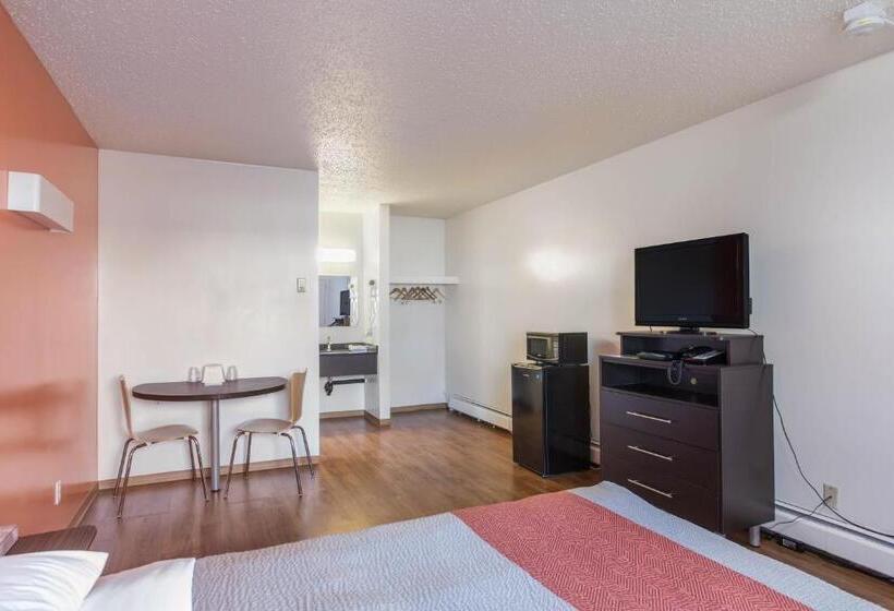 ダブルベッドスタンダードルーム, Motel Bo Camrose, Ab