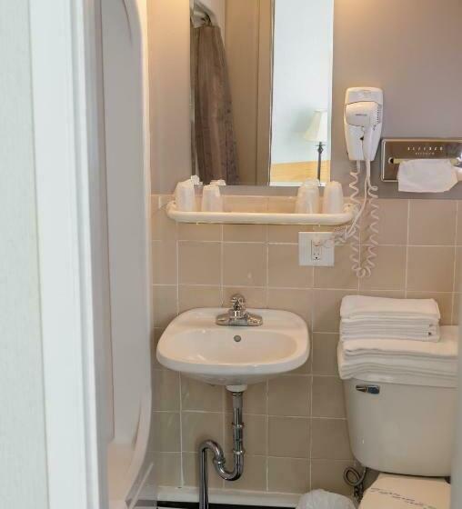 חדר סטנדרט, Motel Cartier