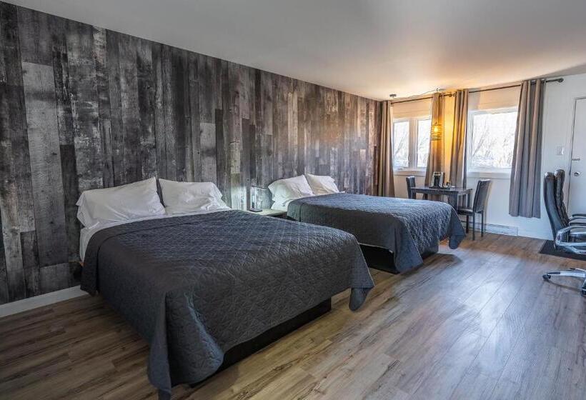 标准间, Le 2020 Charlevoix