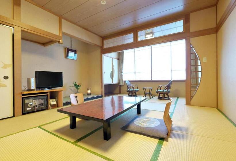 Семейный Номер, Awara Onsen Hot Spring Koubou Gurabaatei