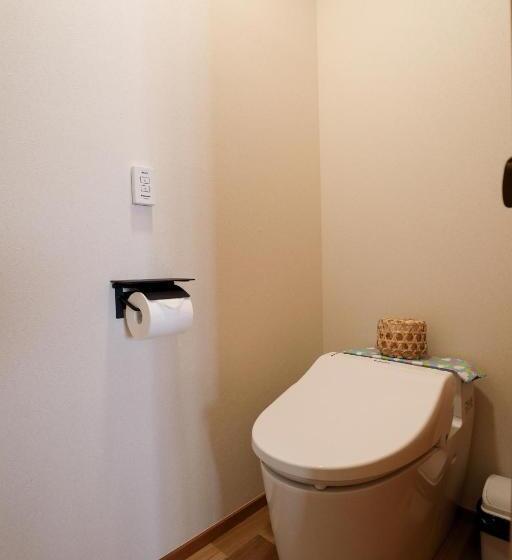 Семейный Номер, Tsukasaya Ryokan