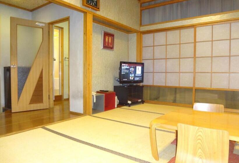 패밀리 룸, Asano