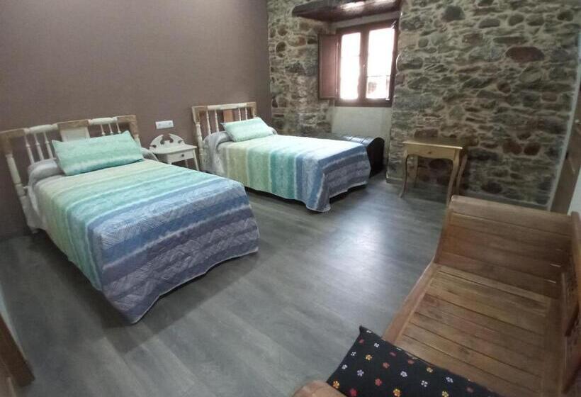 Номер Стандарт, Albergue La Medina De Camponaraya