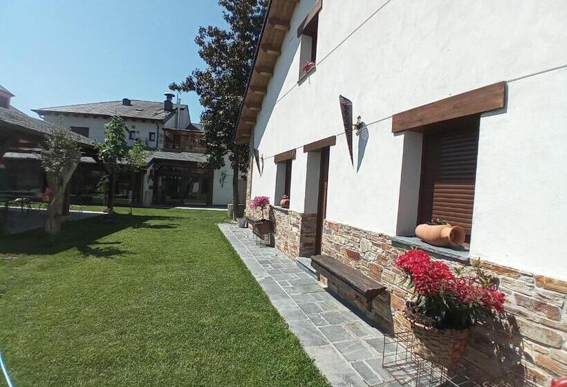3ベッドルームハウス, Albergue La Medina De Camponaraya