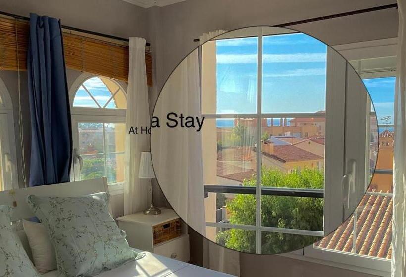 Номер Стандарт Боковой Вид на Море, At Home In Malaga Stay & Solo Travellers