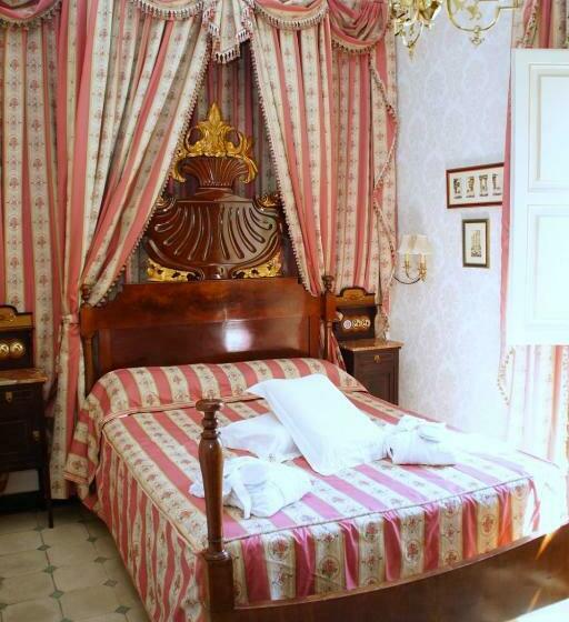 Номер Deluxe, Sitges Royal Rooms