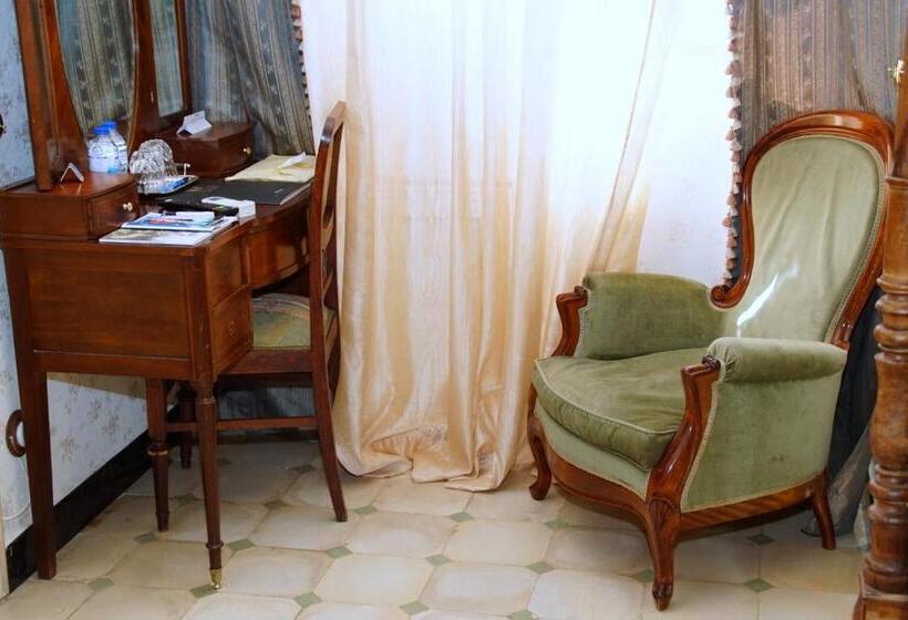 Номер Superior с Террасой, Sitges Royal Rooms