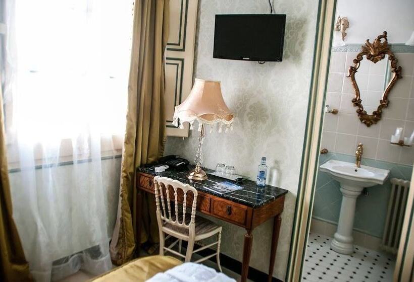 Номер Deluxe, Sitges Royal Rooms