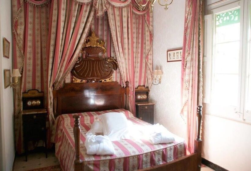 Номер Стандарт, Sitges Royal Rooms