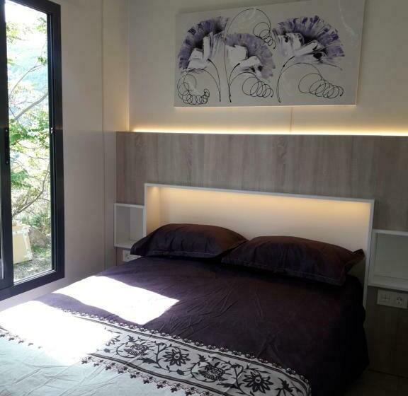 디럭스 방갈로, Bungalow Camping Trevélez