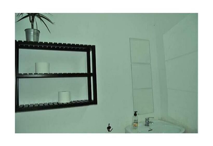 اتاق استاندارد, B&b Una Habitación Propia