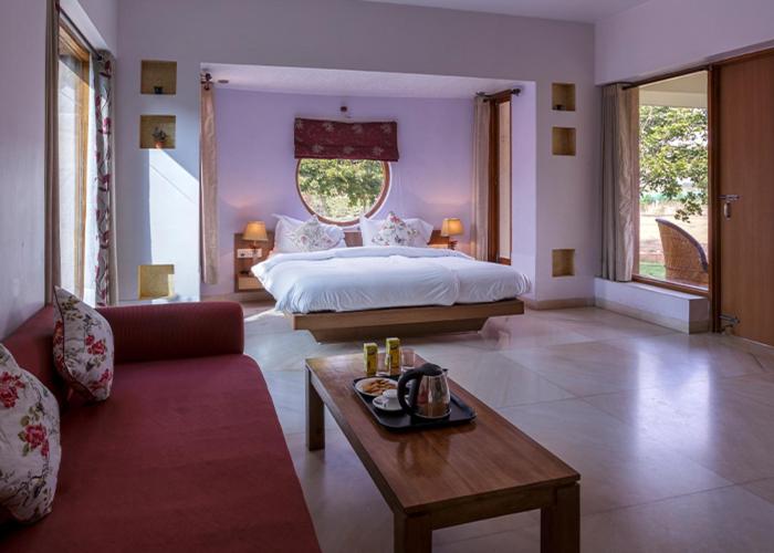 سوییت با چشم‌انداز استخر, The Chitvan Resort