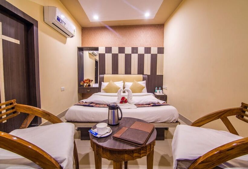 Номер Deluxe, Ganpati Palace