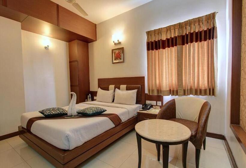 Номер Deluxe, Prince Gardens