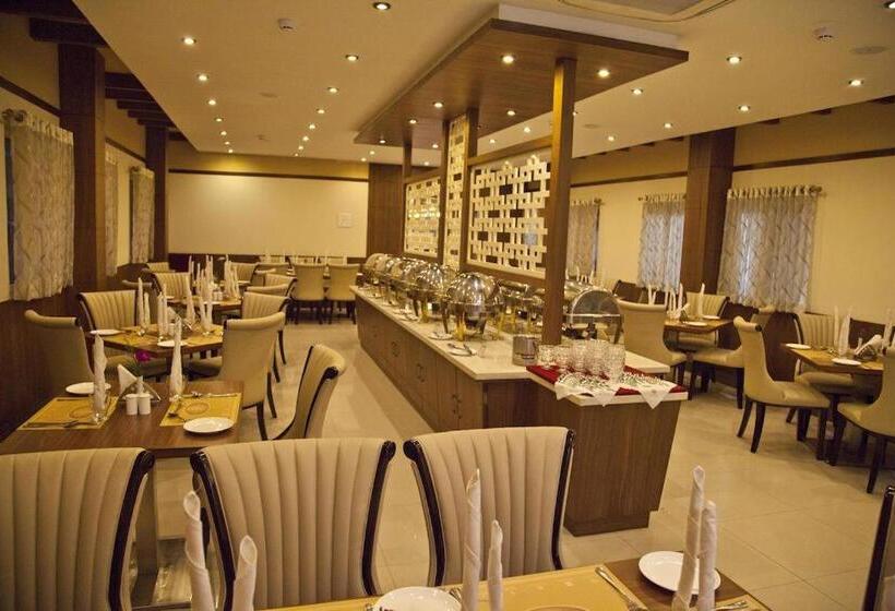 Стандартный Номер Кровать Кинг, Prince Gardens