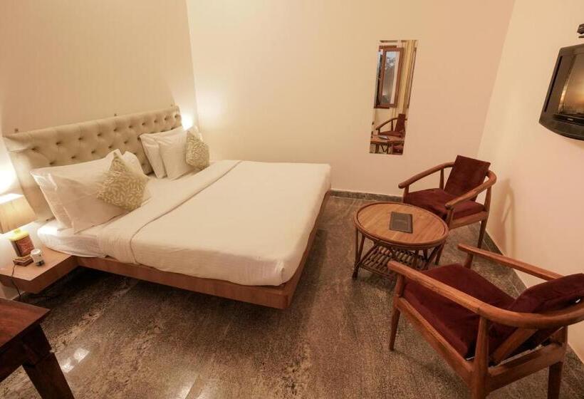 اتاق لوکس, The Chitvan Resort