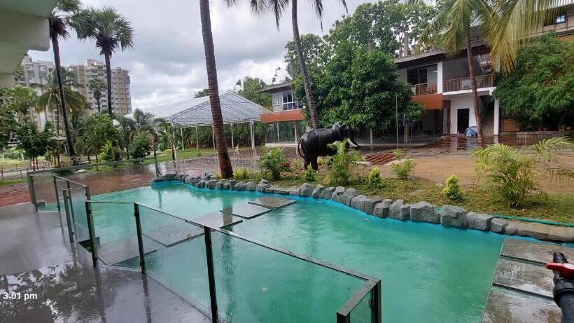 Люкс Кровать Кинг, Udaya Resort