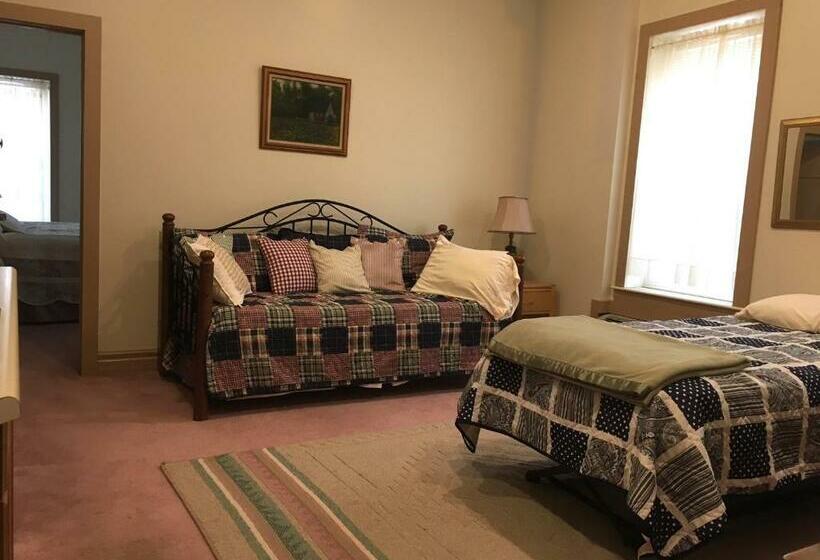 Family Suite, Oak Valley Inn And Suites