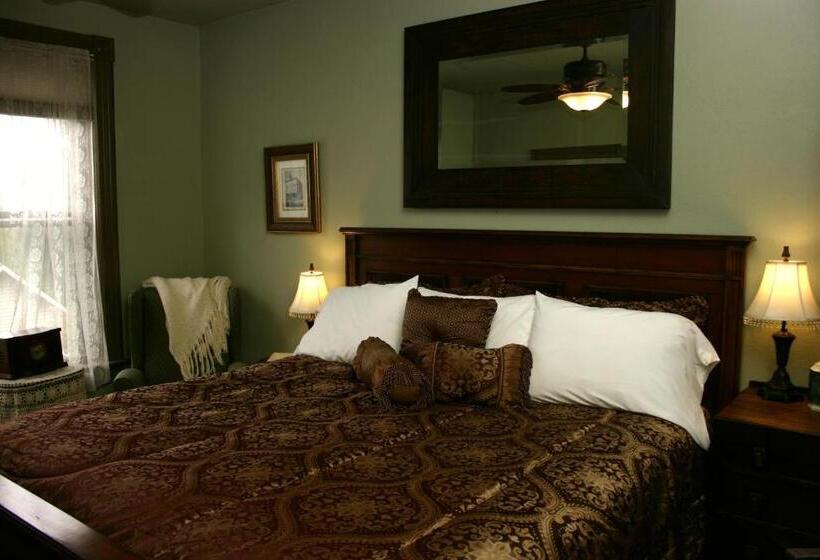스탠다드 룸 킹사이즈 침대, Swantown Inn