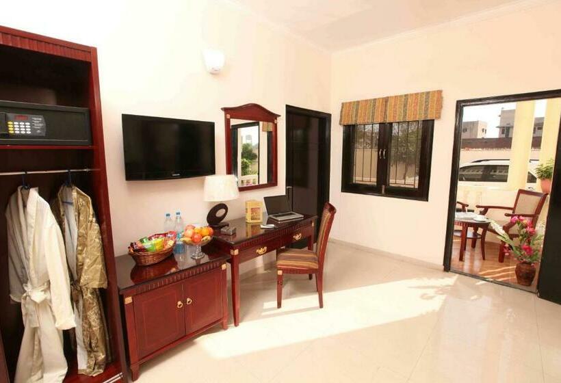 Номер Executive, Kridha Residency   Opposite Prem Mandir Vrindavan