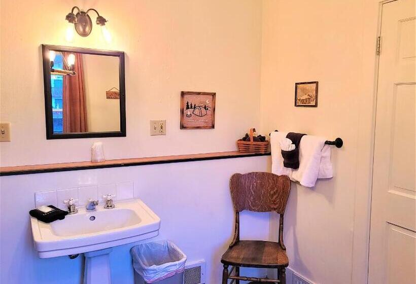 バス共有のスタンダードルーム, Mrs. Anderson's Lodging