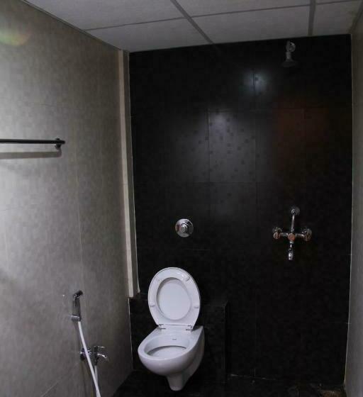 Standard Kolmen Hengen Huone, The Signature Inn