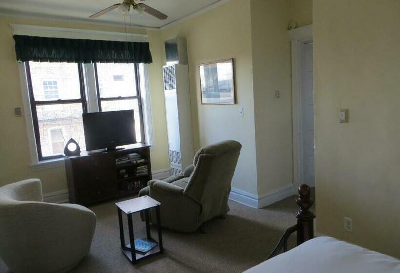 סוויטת 2 חדרי שינה, The Polo Inn Bridgeport U.s.a