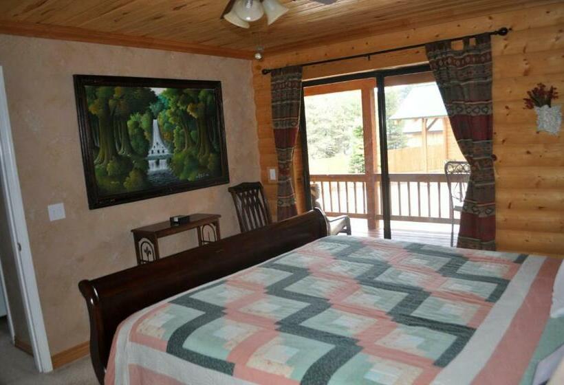Люкс Кровать Кинг, Elkwood Manor Bed & Breakfast